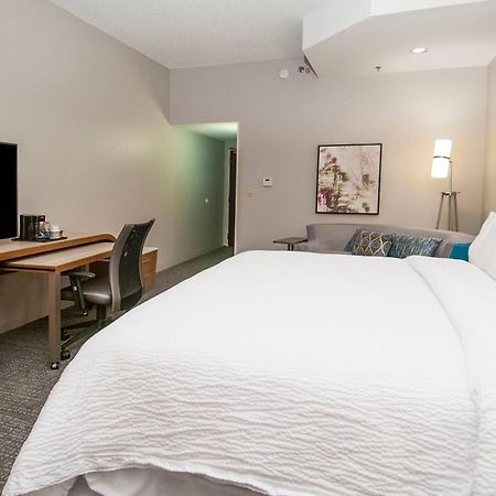 Courtyard By Marriott Бентънвил Екстериор снимка