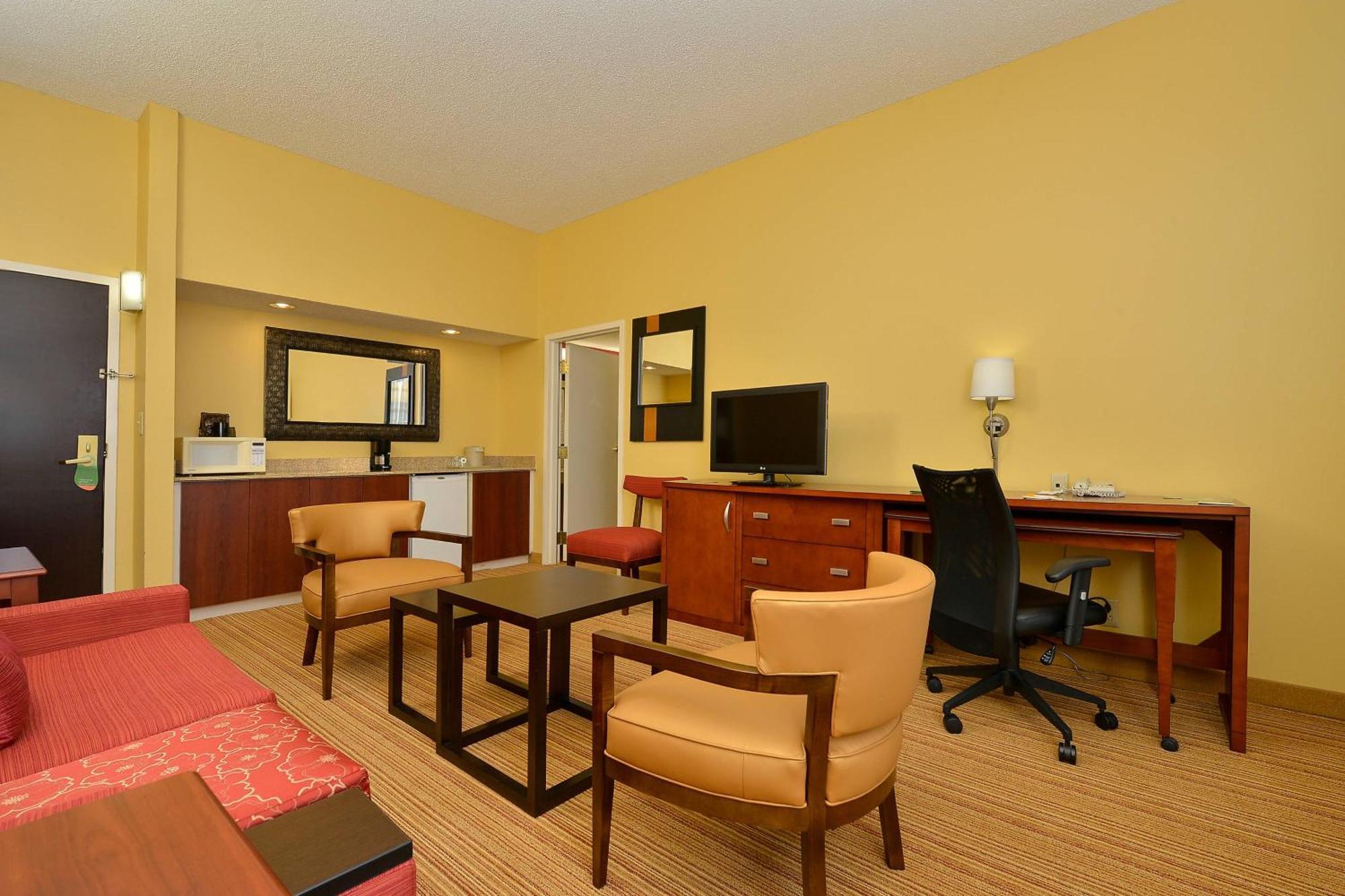 Courtyard By Marriott Бентънвил Екстериор снимка