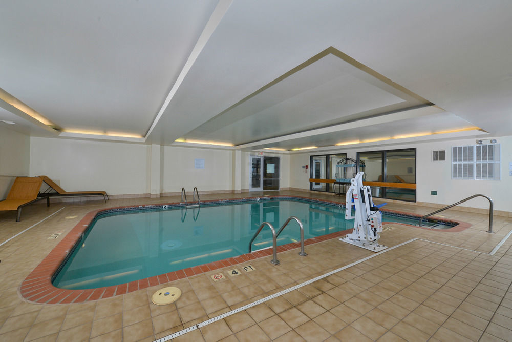 Courtyard By Marriott Бентънвил Екстериор снимка